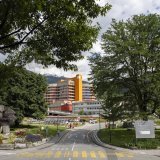 L'ensemble des opérations sera regroupée à Sion dès 2027 et la médecine aiguë suivra dès 2035